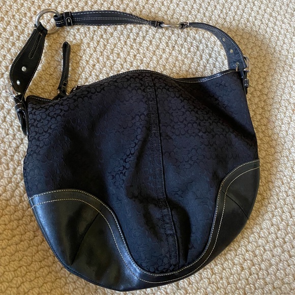Large Coach Bag - Picture 1 of 5